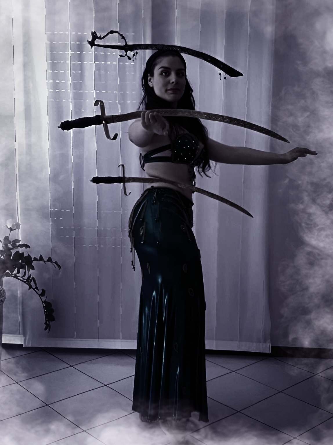 Danse orientale avec sabre